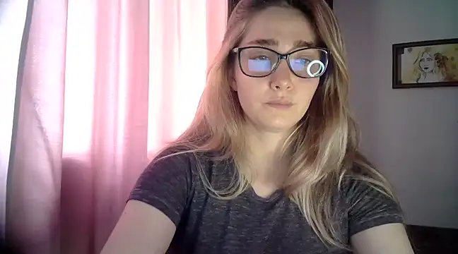 Snapshot of katy_pp chatting on January 9, 7:50 pm katy pp online show from January 9, 7:50 pm