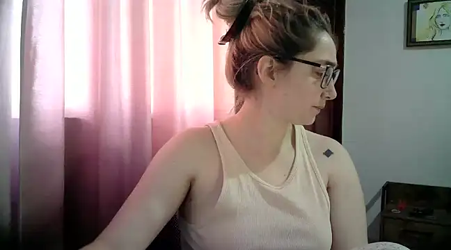 Snapshot of katy_pp chatting on January 10, 4:41 pm katy pp online show from January 10, 4:41 pm
