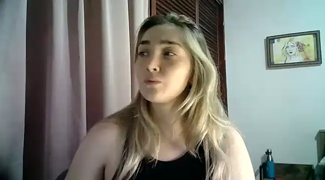 Snapshot of katy_pp chatting on January 11, 4:06 am katy pp online show from January 11, 4:06 am