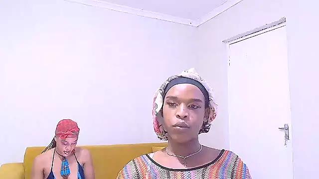 Snapshot of sexychane chatting on February 6, 10:10 pm sexychane online show from February 6, 10:10 pm
