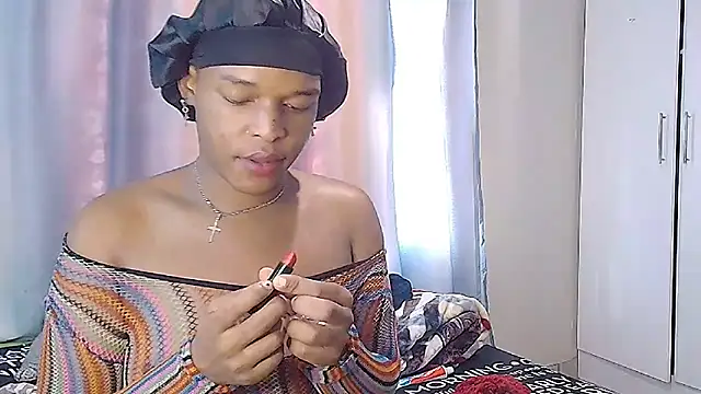Snapshot of sexychane chatting on February 22, 5:34 am sexychane online show from February 22, 5:34 am