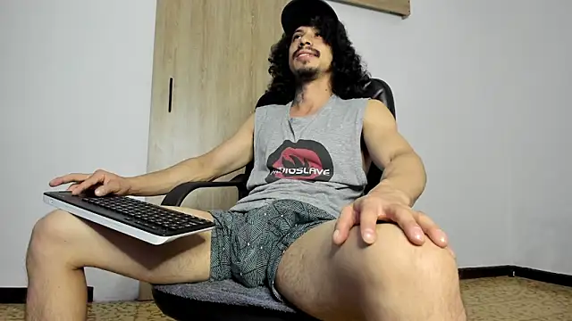 TristanWoods online show from February 23, 7:00 pm