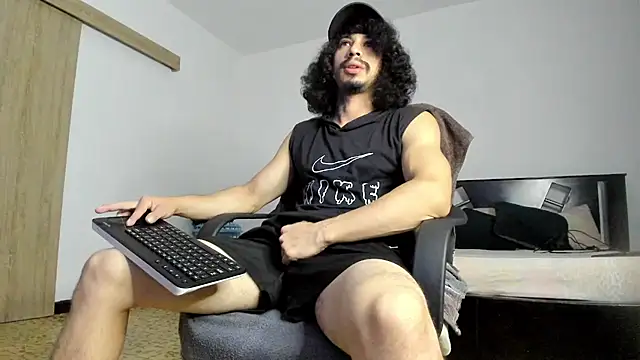 TristanWoods online show from May 5, 9:17 am
