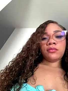 Snapshot of ashley_Tompson1 chatting on September 19, 12:28 pm ashley Tompson1 online show from September 19, 12:28 pm