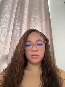 Snapshot of ashley_Tompson1 chatting on October 17, 12:41 pm ashley Tompson1 online show from October 17, 12:41 pm