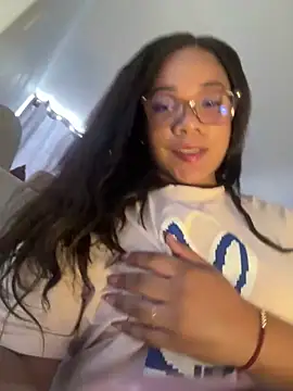ashley Tompson1 online show from May 13, 1:19 pm
