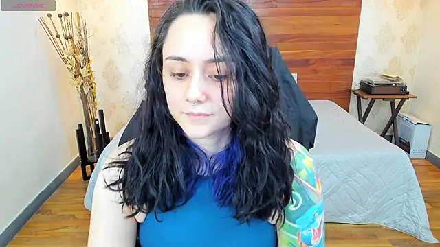 KatherineBond online show from January 3, 12:22 am