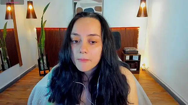 Snapshot of KatherineBond chatting on October 20, 7:03 pm KatherineBond online show from October 20, 7:03 pm