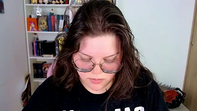 Snapshot of Gabiwaifu chatting on March 18, 3:26 pm Gabiwaifu online show from March 18, 3:26 pm