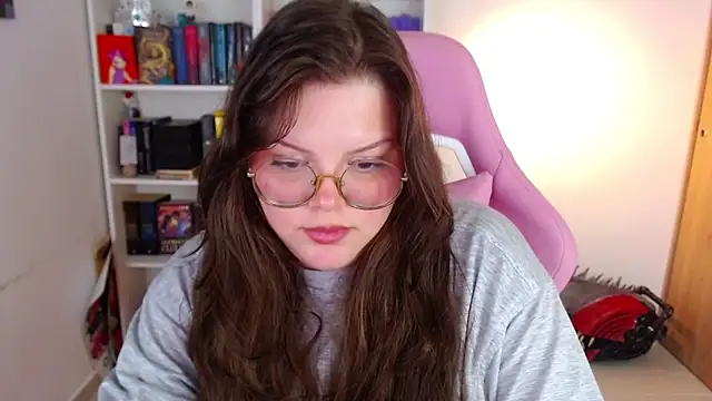 Snapshot of Gabiwaifu chatting on March 21, 1:58 pm Gabiwaifu online show from March 21, 1:58 pm