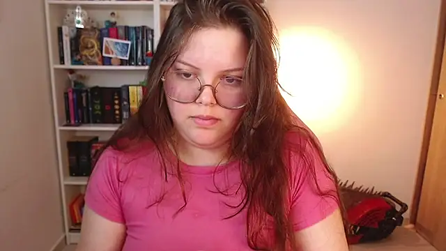 Snapshot of Gabiwaifu chatting on April 2, 9:12 pm Gabiwaifu online show from April 2, 9:12 pm