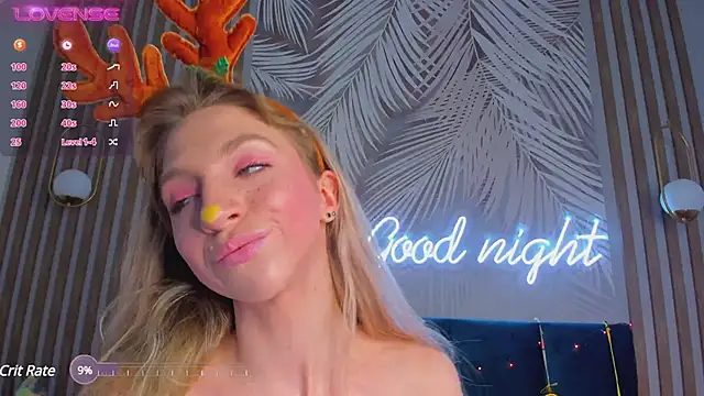 Emilly Hart online show from December 17, 8:56 am