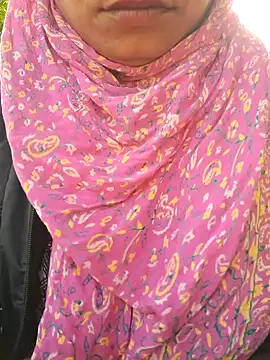 Priya Bong online show from November 24, 3:06 am