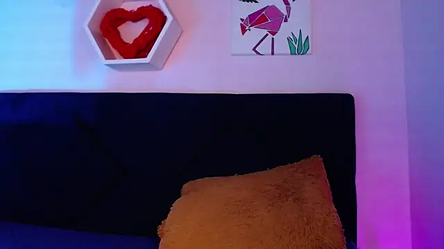 AnnaliOlsenX online show from December 21, 4:14 pm