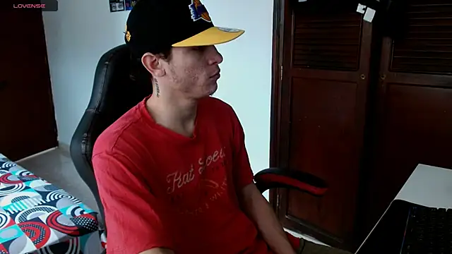 deividcloud36 online show from May 8, 2:44 pm