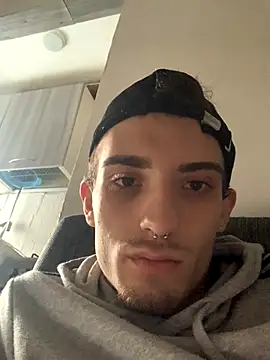 LaMaterialista online show from October 19, 3:12 pm