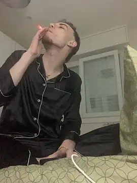 LaMaterialista online show from March 10, 10:37 pm