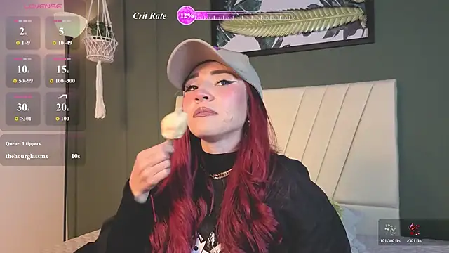 LILA ELLIOT online show from March 30, 7:37 pm