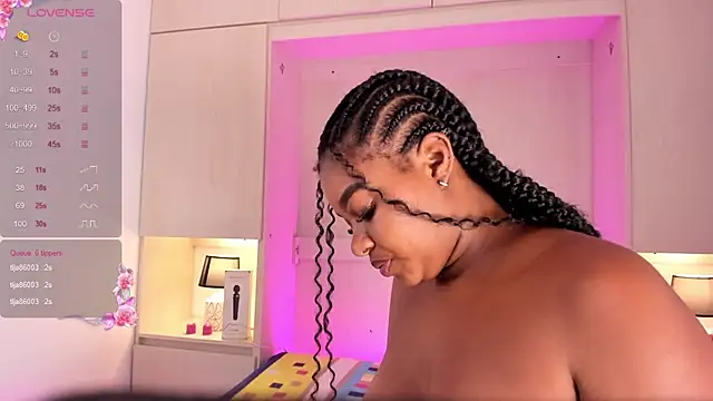 tamaraa smiith online show from January 4, 2:56 pm