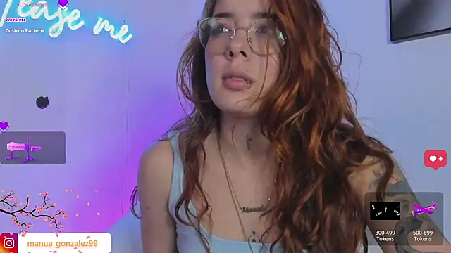 Snapshot of Manuela_monroe chatting on February 16, 9:37 am Manuela monroe online show from February 16, 9:37 am