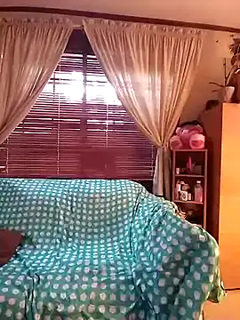 Snapshot of Bayou_Woman68 chatting on July 14, 1:39 pm Bayou Woman68 online show from July 14, 1:39 pm