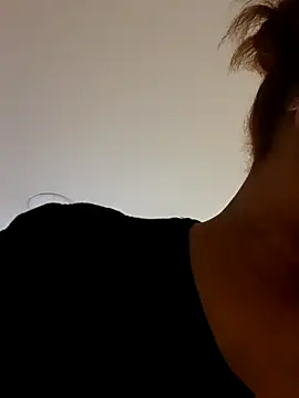 Adelehottman online show from January 7, 7:49 pm