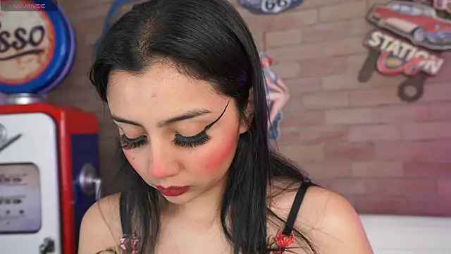 Snapshot of miss_lizith chatting on June 26, 11:03 am miss lizith online show from June 26, 11:03 am