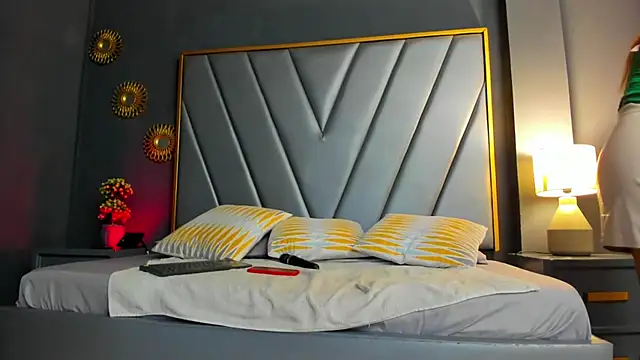 BrendaAdams  online show from September 24, 10:51 am