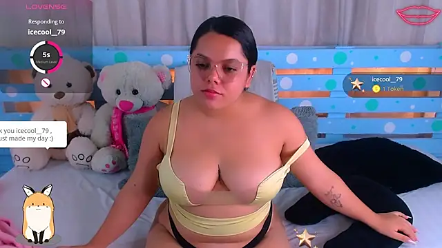 Sara-04 online show from December 23, 11:39 pm