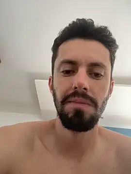 Diegosob8720 online show from September 12, 2:06 pm