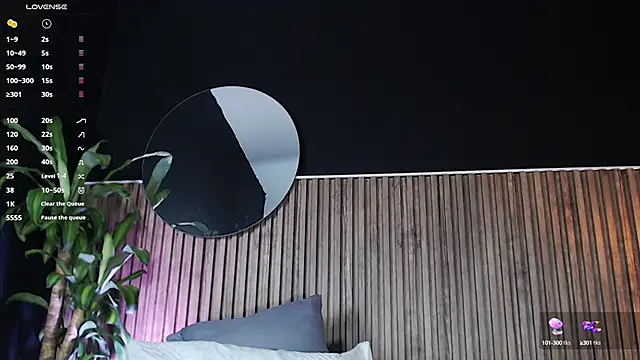 DilanJonnes  online show from December 9, 2:02 am