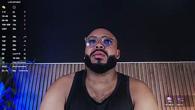 DilanJonnes  online show from February 9, 10:00 pm