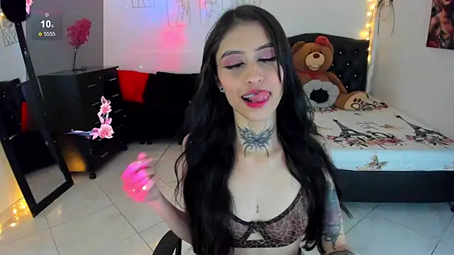 Melanny lopez18 online show from May 5, 5:04 am