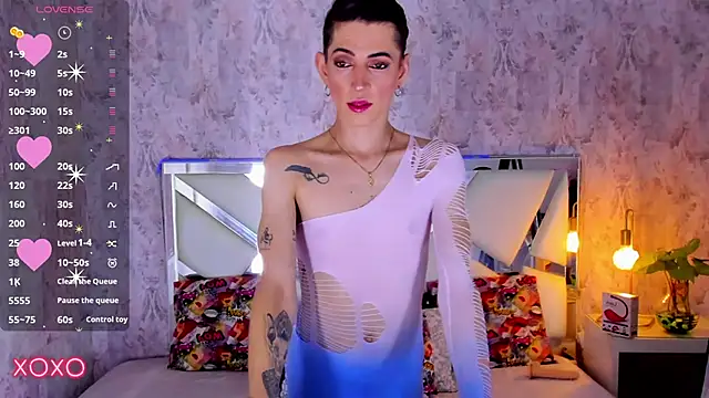 dominic thailor online show from October 24, 2:13 pm