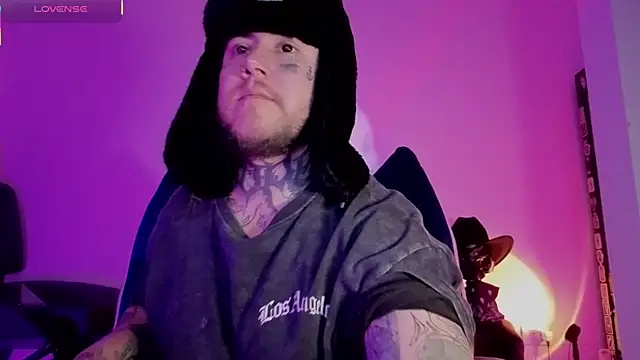 Ash gusbig online show from November 11, 1:27 am