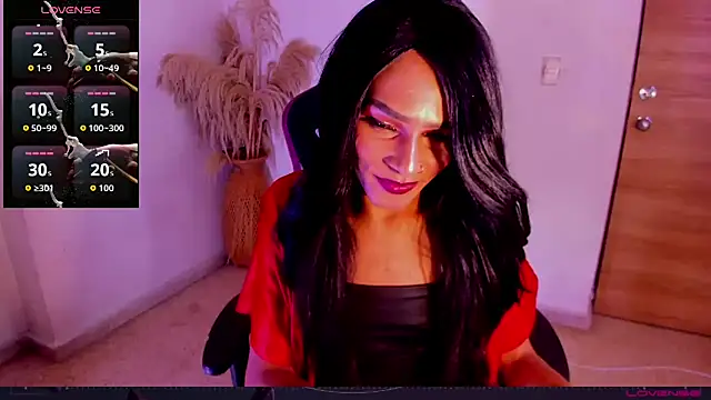 carolinemiller7 online show from November 25, 3:39 am