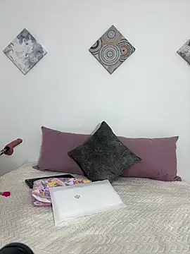 Snapshot of AshleeyPrincess chatting on January 14, 9:51 pm AshleeyPrincess online show from January 14, 9:51 pm