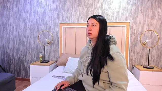 AshleeyPrincess online show from January 17, 11:59 am