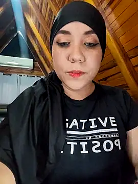 AmbarBurhan online show from February 6, 4:32 pm