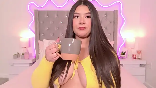 JuliaSUMMERS2022 online show from May 14, 12:28 am
