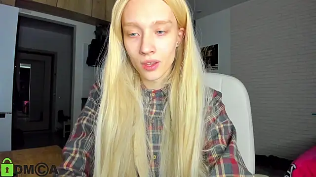 Snapshot of _Alice_Kitty chatting on October 30, 6:37 am  Alice Kitty online show from October 30, 6:37 am