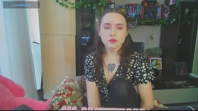 Snapshot of Aurora_workerr chatting on April 17, 11:57 am Aurora workerr online show from April 17, 11:57 am
