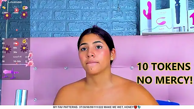 AriannaLewiis online show from January 30, 7:37 pm