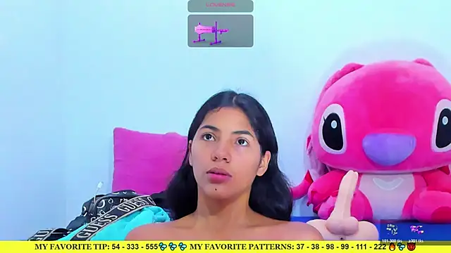 AriannaLewiis online show from May 18, 7:41 pm