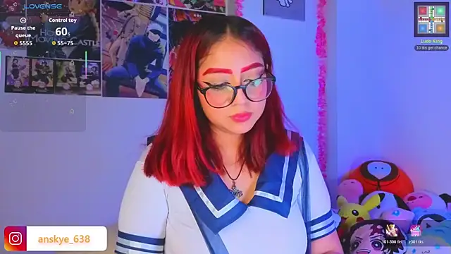 AnngelaSkye online show from December 22, 2:03 pm