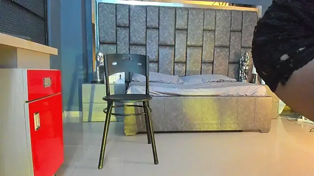 Snapshot of Matureyulyet chatting on October 8, 8:06 pm Matureyulyet online show from October 8, 8:06 pm