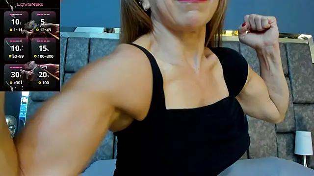 Matureyulyet online show from November 3, 8:10 pm