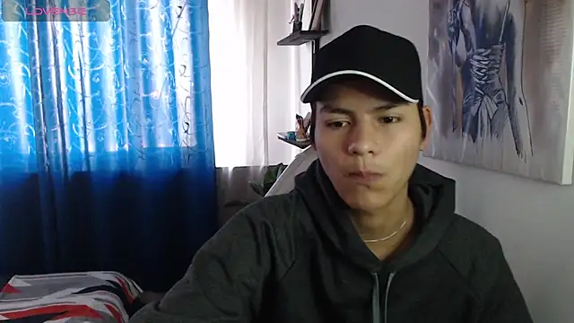 Snapshot of alanprince44 chatting on January 10, 7:00 pm alanprince44 online show from January 10, 7:00 pm