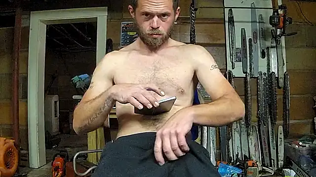 Bigoleslong98765 online show from October 11, 5:17 am