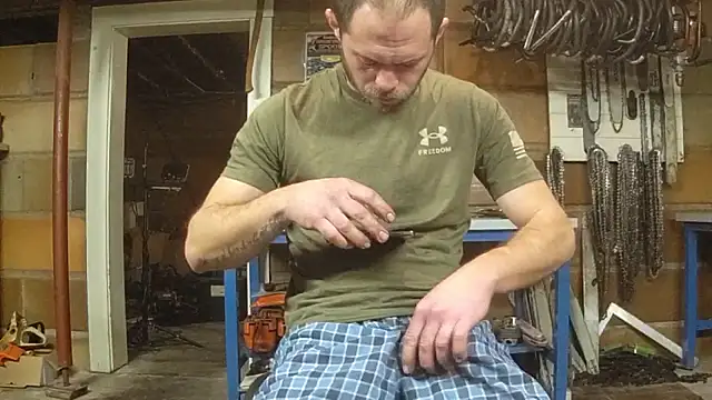 Bigoleslong98765 online show from January 10, 7:21 am